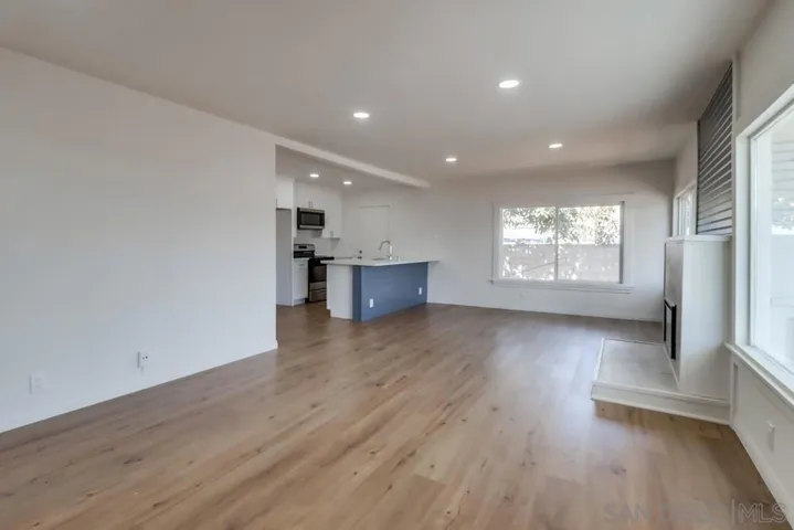 616 Hollister St, San Diego, California 92154