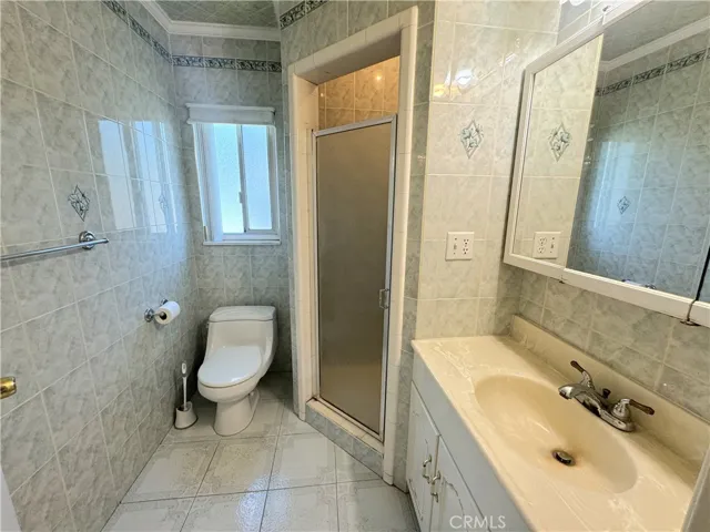 3/4 Bath