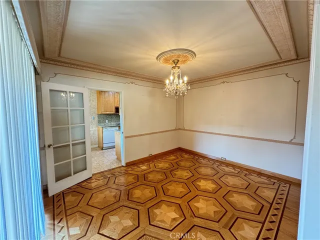 1317 N Brand Boulevard 16, Glendale, California 91202