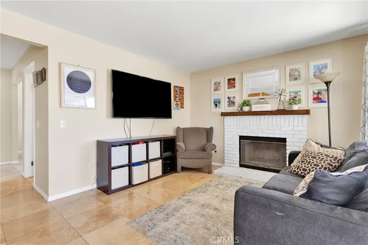 15098 Cromdale Street, Hesperia, California 92345