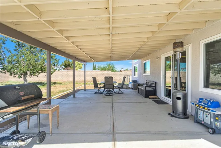 15098 Cromdale Street, Hesperia, California 92345