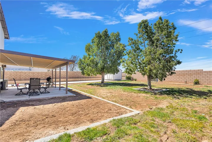 15098 Cromdale Street, Hesperia, California 92345