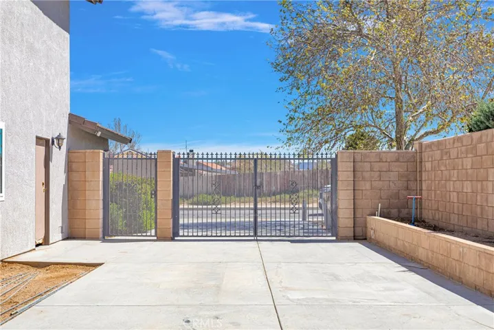 15098 Cromdale Street, Hesperia, California 92345