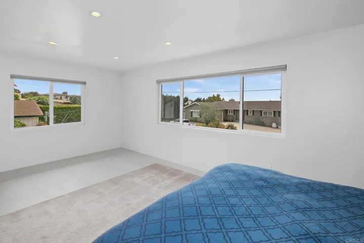 6073 Avenida Chamnez, La Jolla, California 92037