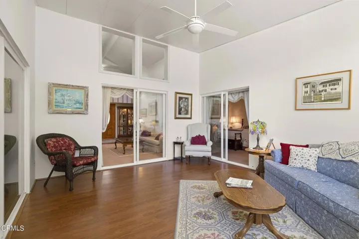 23-web-or-mls-UpmarketMedia-6295Ire-81