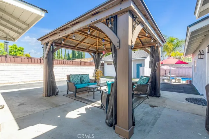 1632 Palopinto Avenue, Glendora, California 91741