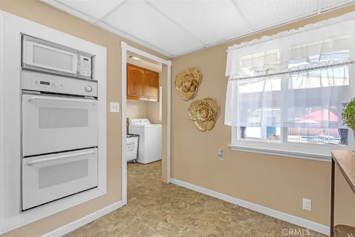 1632 Palopinto Avenue, Glendora, California 91741