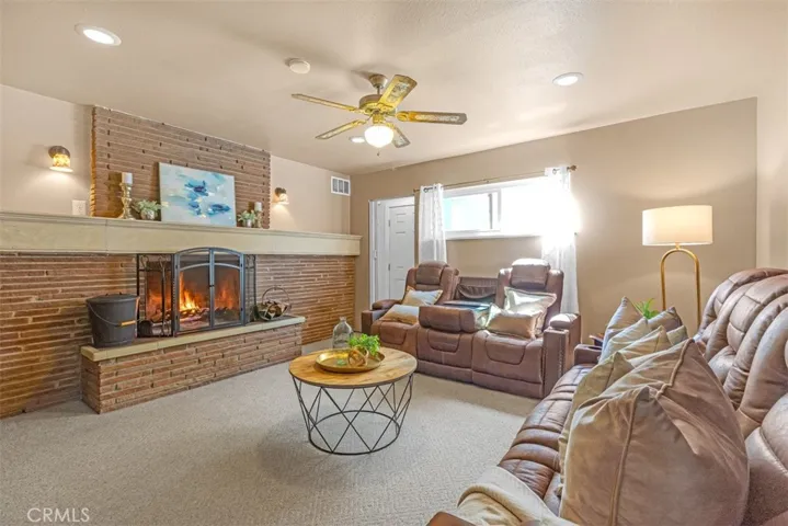 1632 Palopinto Avenue, Glendora, California 91741