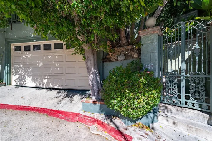 6149 Glen Holly St, Los Angeles, California 90069