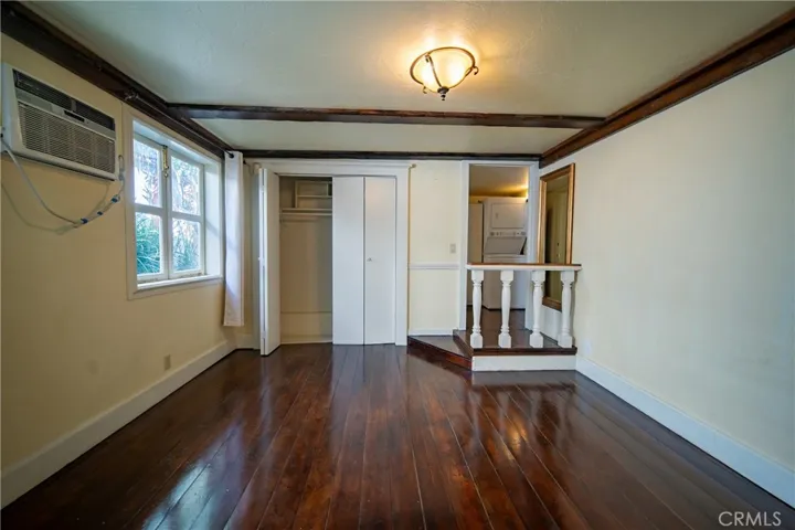 6149 Glen Holly St, Los Angeles, California 90069