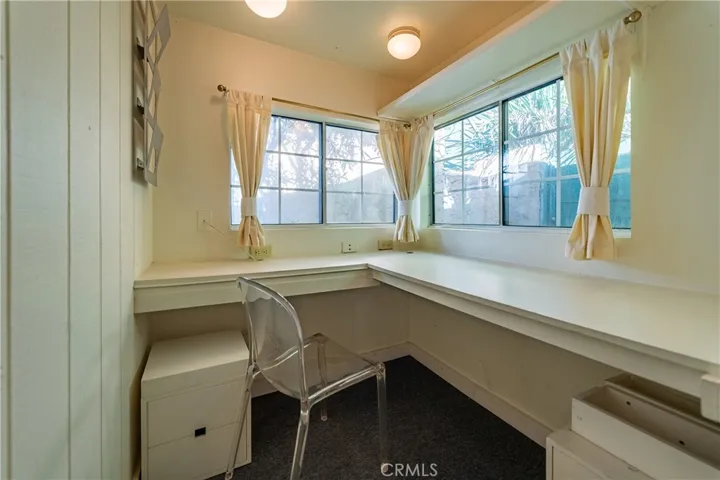 6149 Glen Holly St, Los Angeles, California 90069