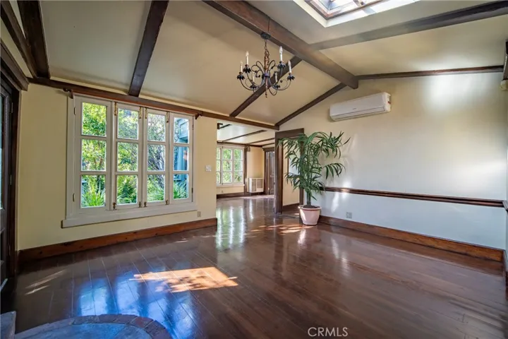 6149 Glen Holly St, Los Angeles, California 90069