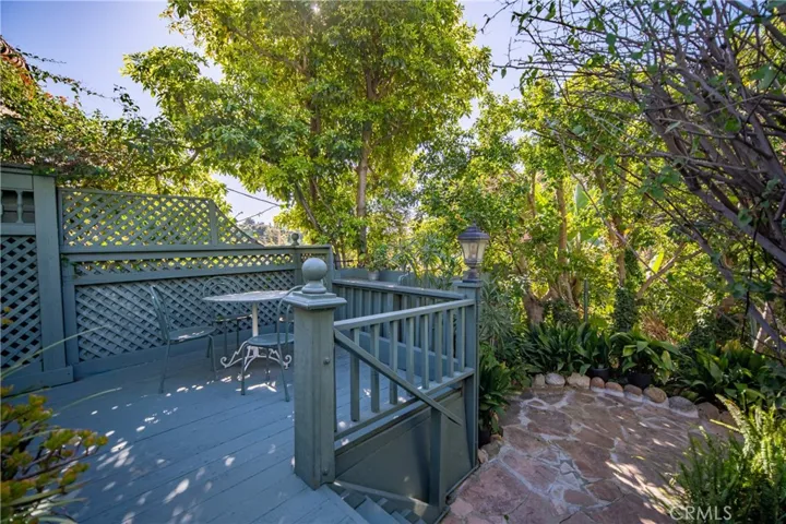 6149 Glen Holly St, Los Angeles, California 90069