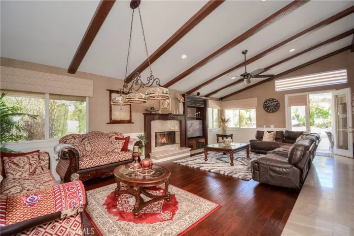 935 Mangrove Circle, Corona, California 92881