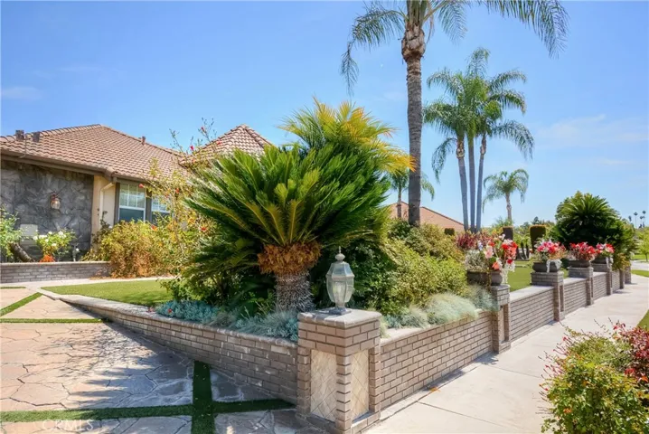 935 Mangrove Circle, Corona, California 92881