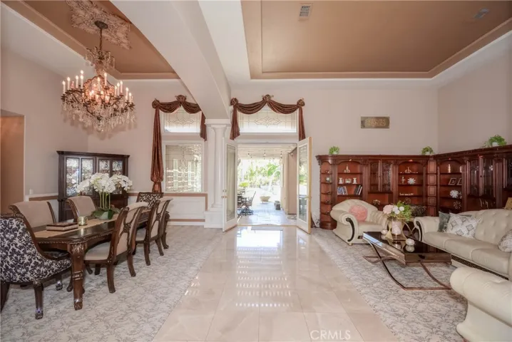 935 Mangrove Circle, Corona, California 92881