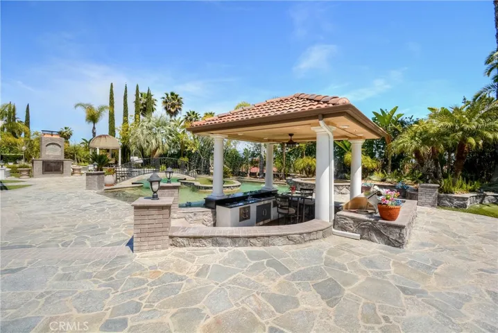 935 Mangrove Circle, Corona, California 92881