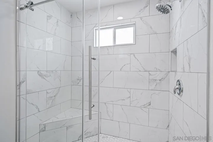 1935 Nautilus St, La Jolla, California 92037