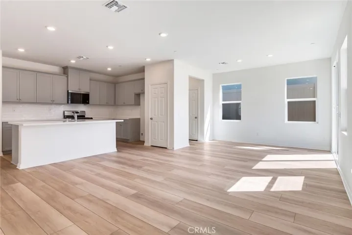 19633 Sunkissed Ridge Drive, Riverside, California 92507