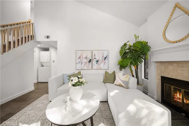 406 Deerfield Avenue 117, Irvine, California 92606