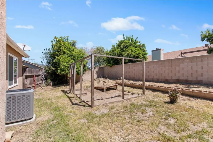 25570 Orangewood Lane, Hemet, California 92544