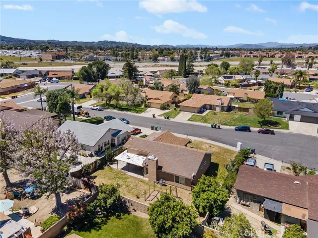25570 Orangewood Lane, Hemet, California 92544