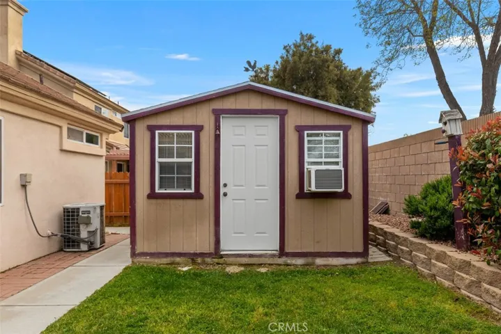 1621 Calathea Road, Hemet, California 92545