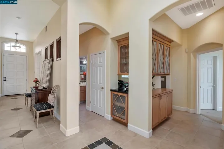 3040 Sorrelwood Drive, San Ramon, California 94582-5008