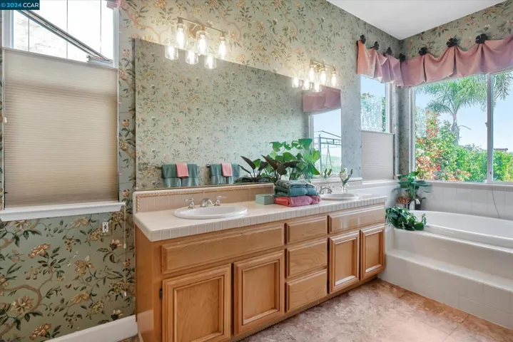3040 Sorrelwood Drive, San Ramon, California 94582-5008