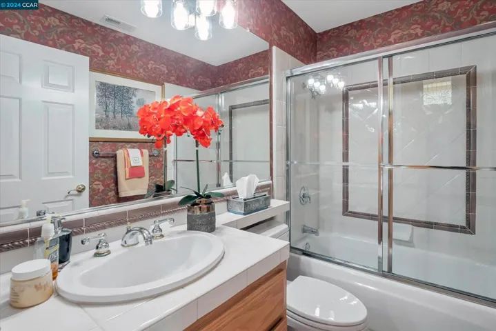 3040 Sorrelwood Drive, San Ramon, California 94582-5008