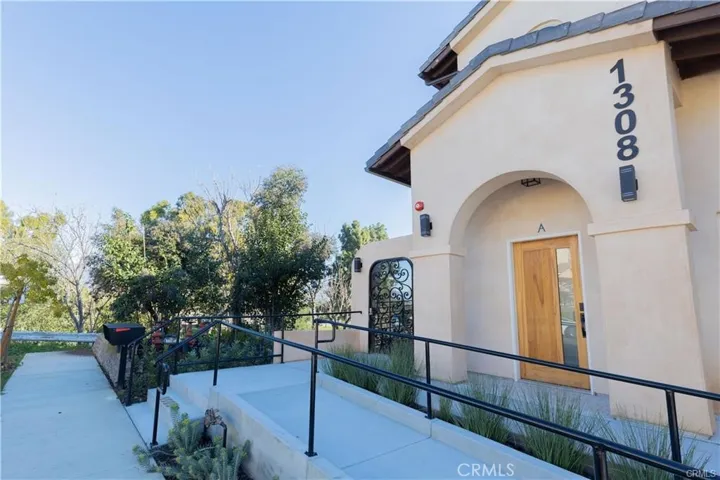 1308 S Stevens Avenue B, San Gabriel, California 91776