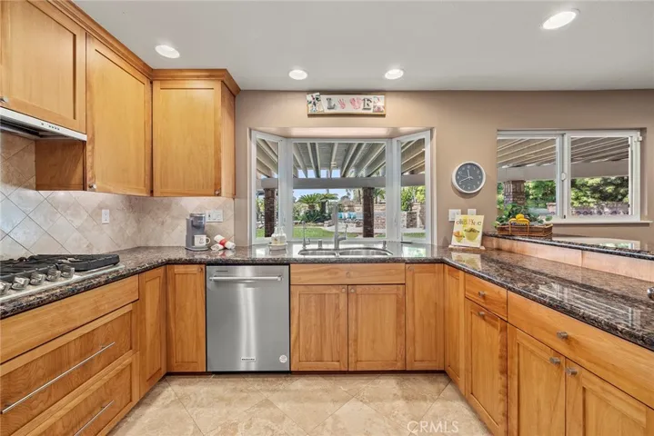 21350 Via Del Parque, Yorba Linda, California 92887