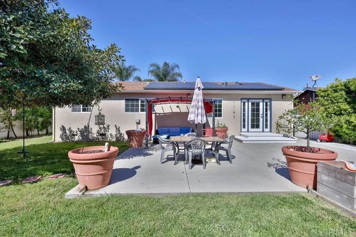 1009 Blackbird Street, El Cajon, California 92020