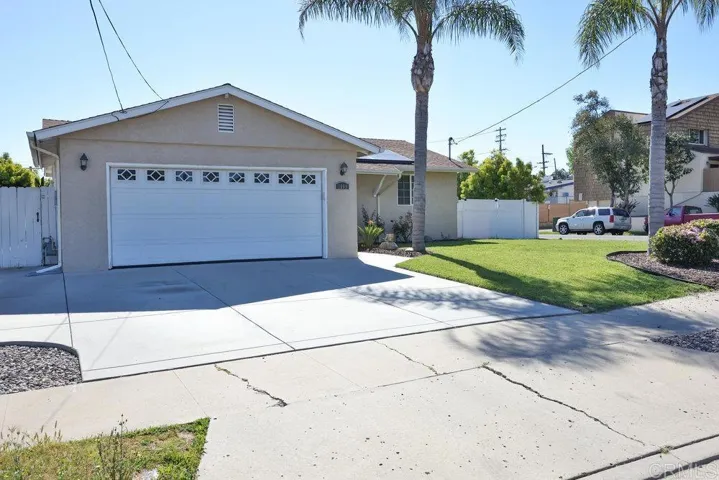 1009 Blackbird Street, El Cajon, California 92020