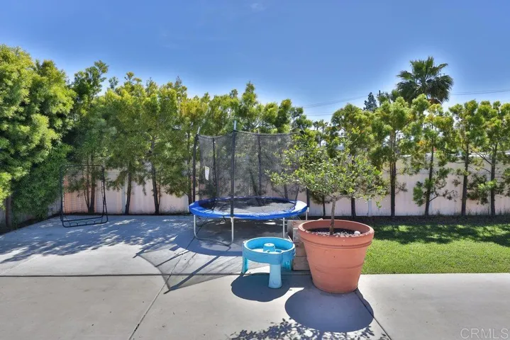 1009 Blackbird Street, El Cajon, California 92020