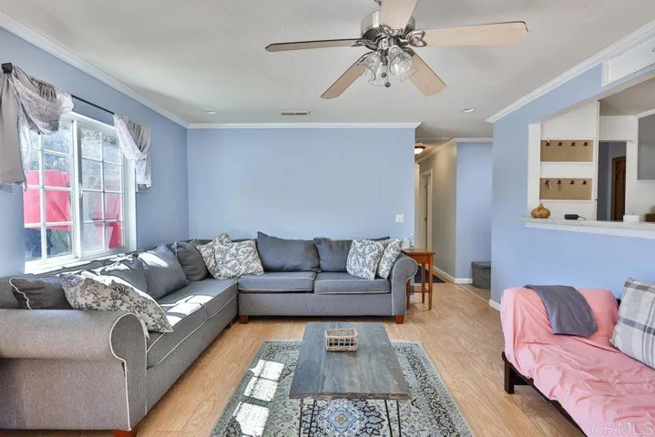 1009 Blackbird Street, El Cajon, California 92020