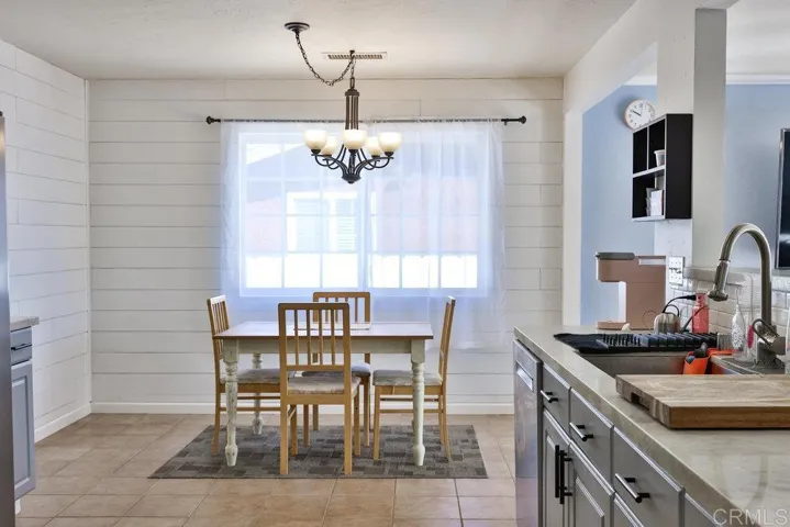 1009 Blackbird Street, El Cajon, California 92020