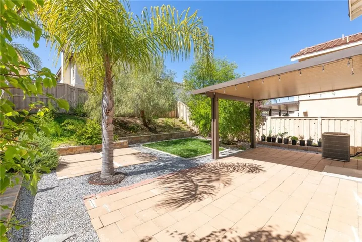 34013 Winterberry Lane, Lake Elsinore, California 92532
