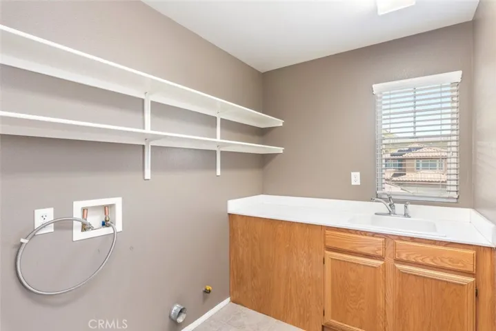 34013 Winterberry Lane, Lake Elsinore, California 92532