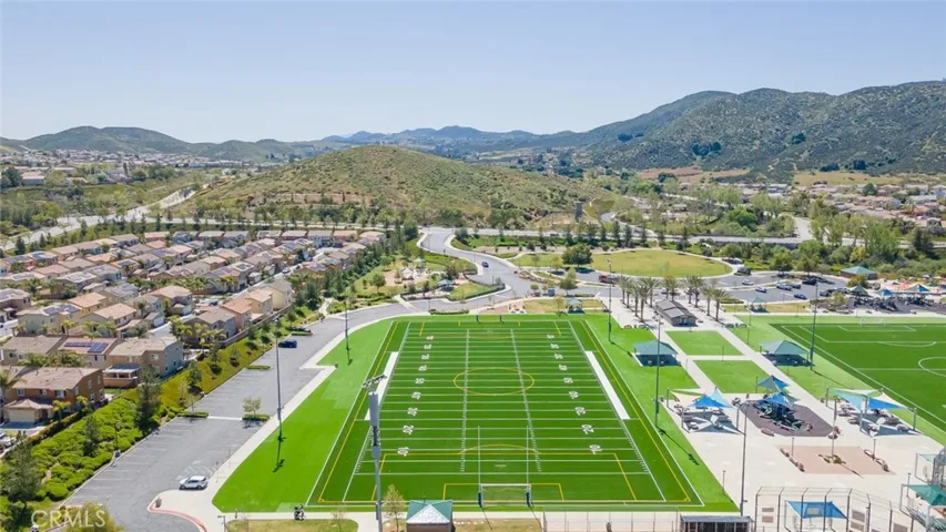 34013 Winterberry Lane, Lake Elsinore, California 92532