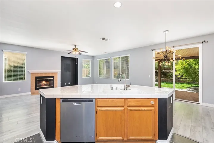 34013 Winterberry Lane, Lake Elsinore, California 92532