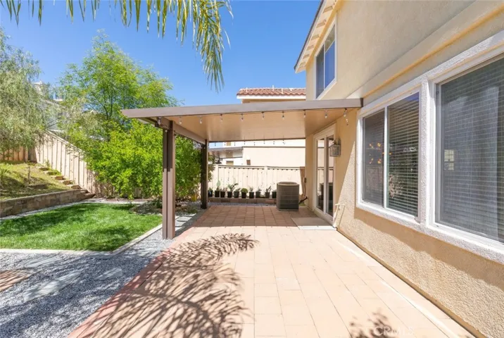 34013 Winterberry Lane, Lake Elsinore, California 92532