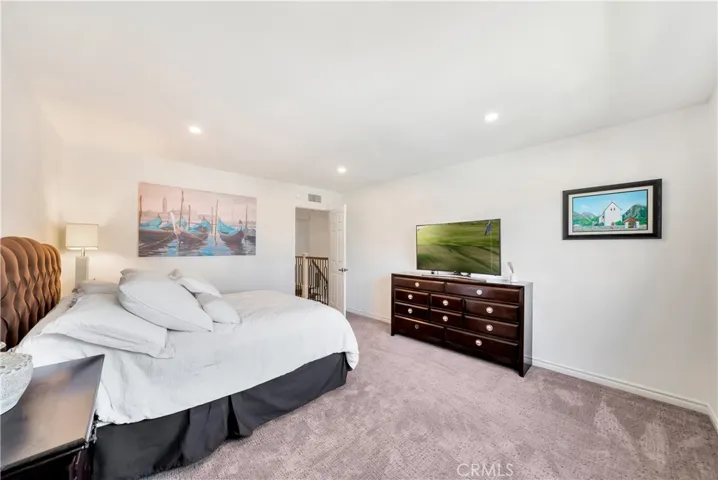 750 S Goldfinch Way, Anaheim Hills, California 92807