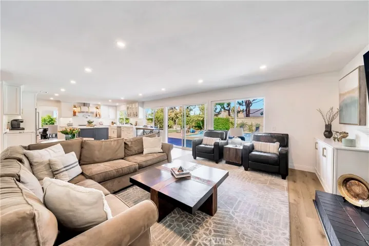 750 S Goldfinch Way, Anaheim Hills, California 92807