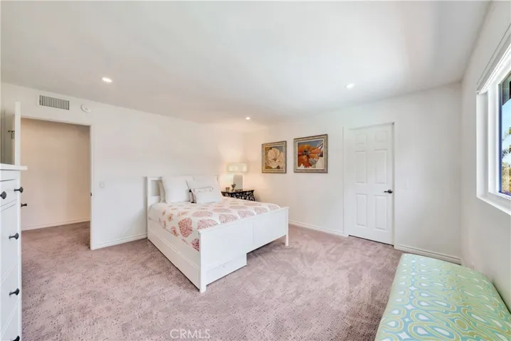 750 S Goldfinch Way, Anaheim Hills, California 92807