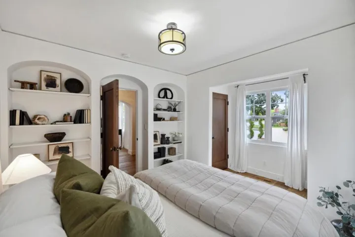 195 N California Avenue, Palo Alto, California 94301