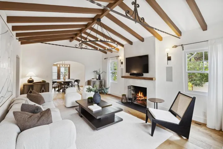 195 N California Avenue, Palo Alto, California 94301