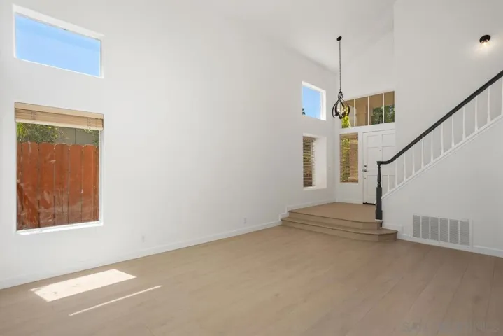 1875 Corte Torero, Oceanside, California 92056