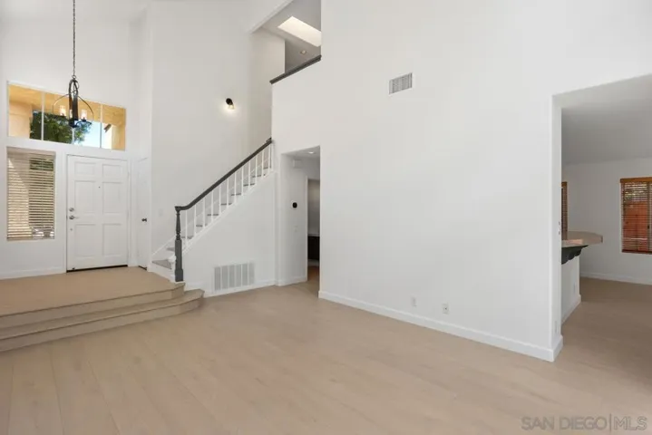 1875 Corte Torero, Oceanside, California 92056