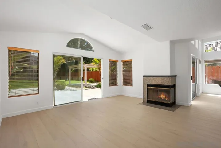 1875 Corte Torero, Oceanside, California 92056